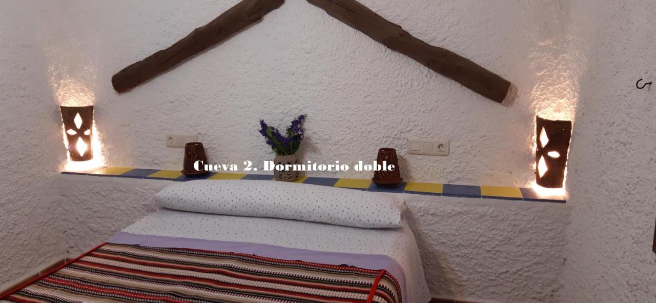 Vila Cuevas Lourdes Benamaurel Exteriér fotografie