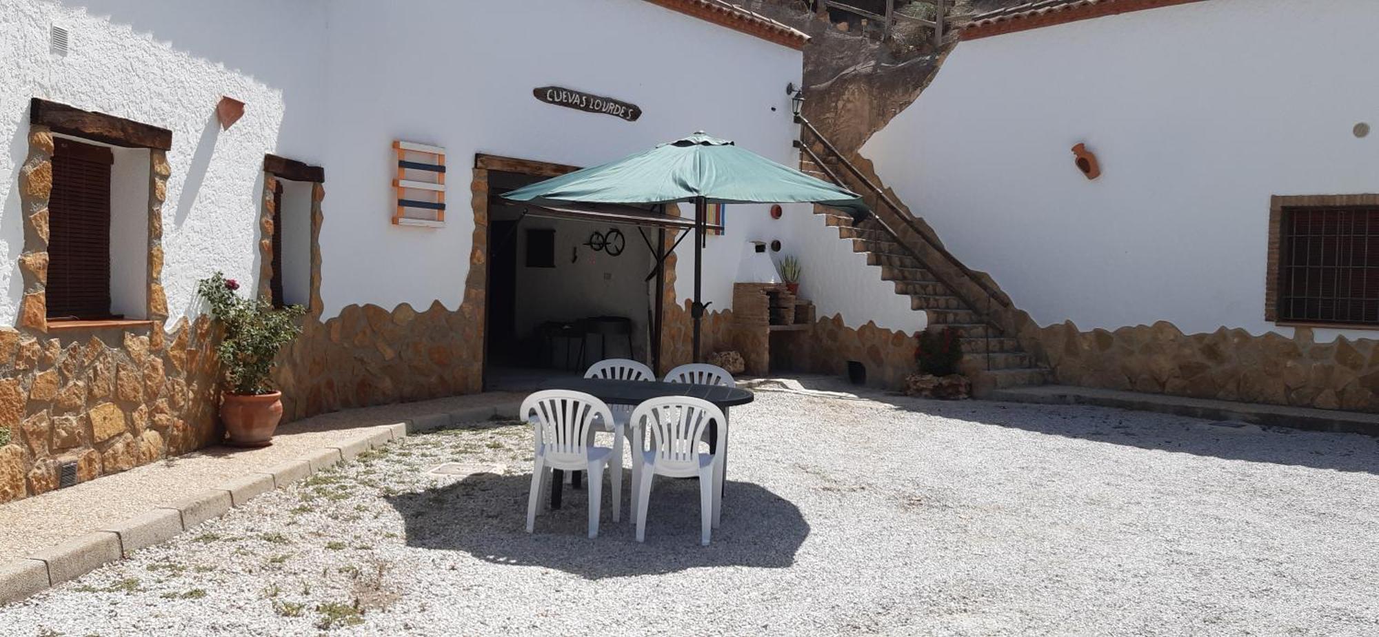 Vila Cuevas Lourdes Benamaurel Exteriér fotografie